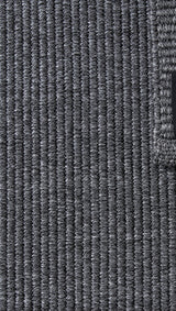 Detalle del tejido de la alfombra Basai Gunmetal de polipropileno